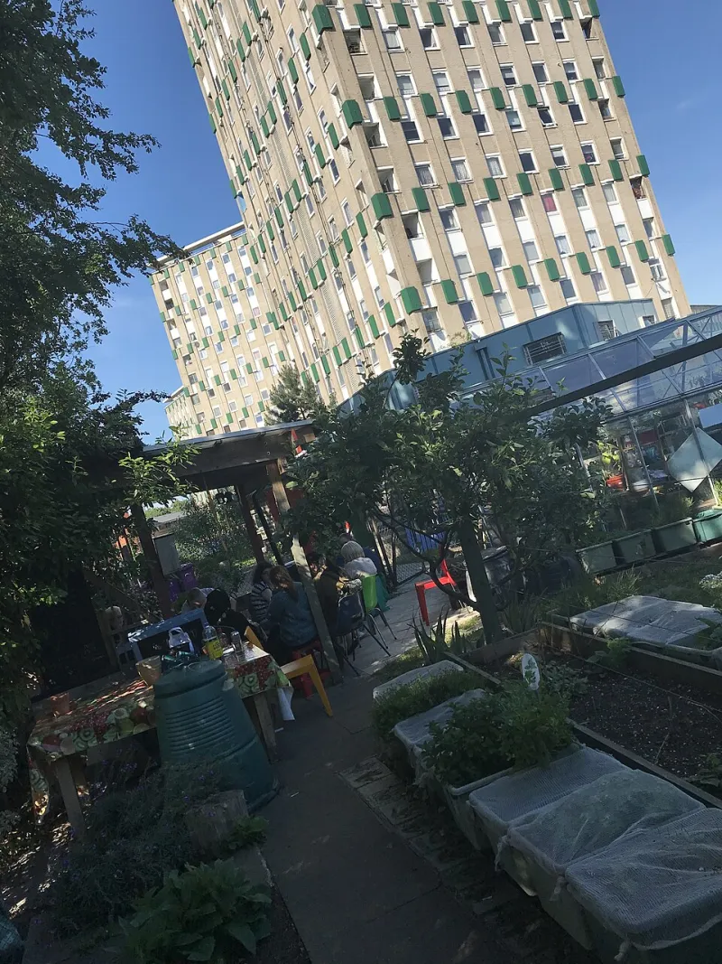The Back-Porch Grocery Store You Never Knew Your Neighbors Were Running