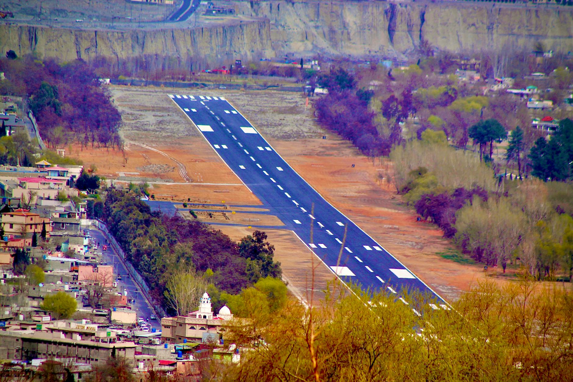 Runways to Nowhere: The Vanishing Airfields Hiding Across America